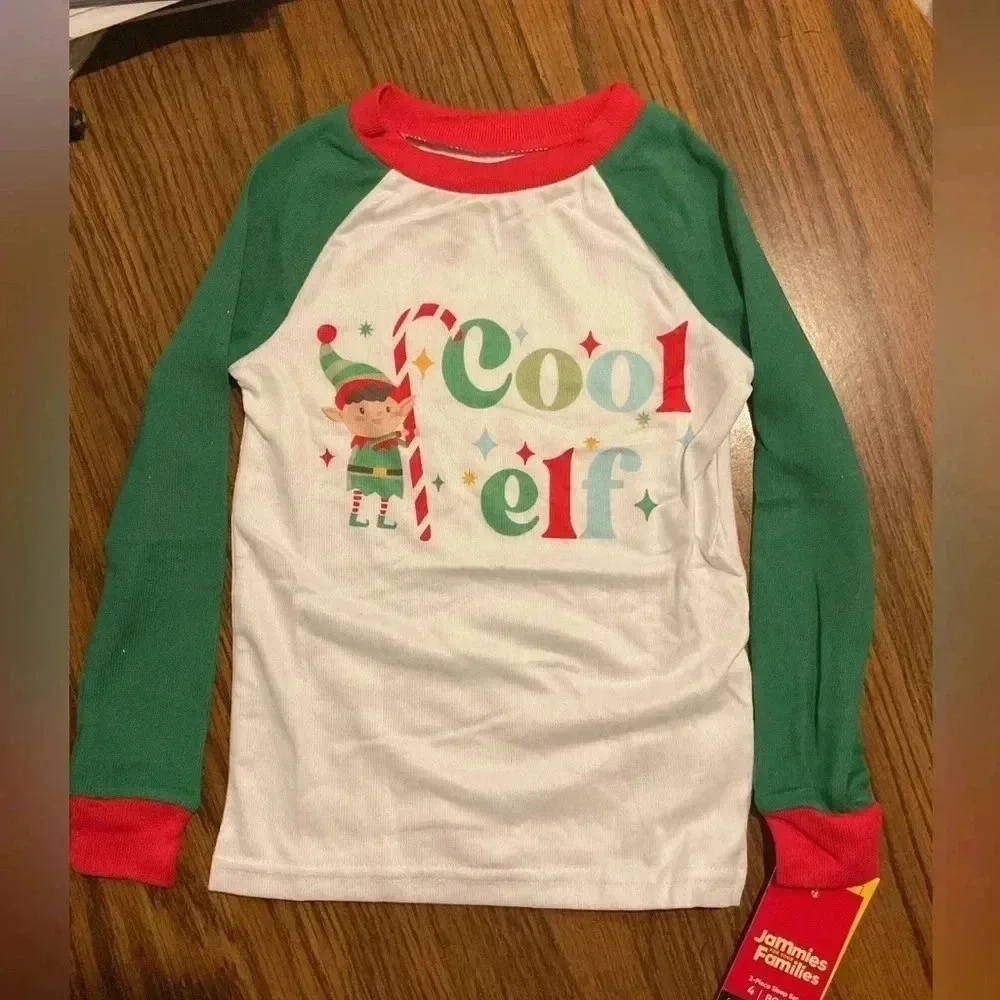 Cuddl Duds Jammies For Your Families kids size 4 Christmas Pajama Set. NWTS!